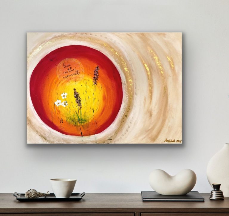 Live in the moment, Acryl + Blattgoldfolie, 50x70, 444€